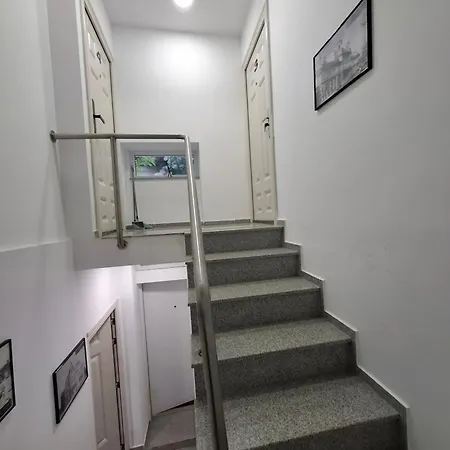 아파트 Charm 3 루세