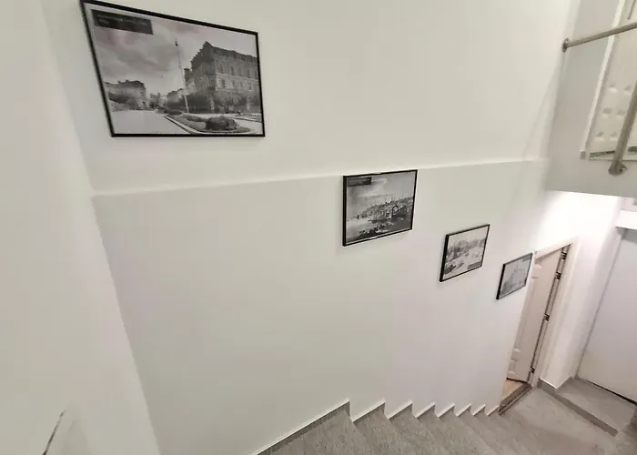 アパート Charm 3 *