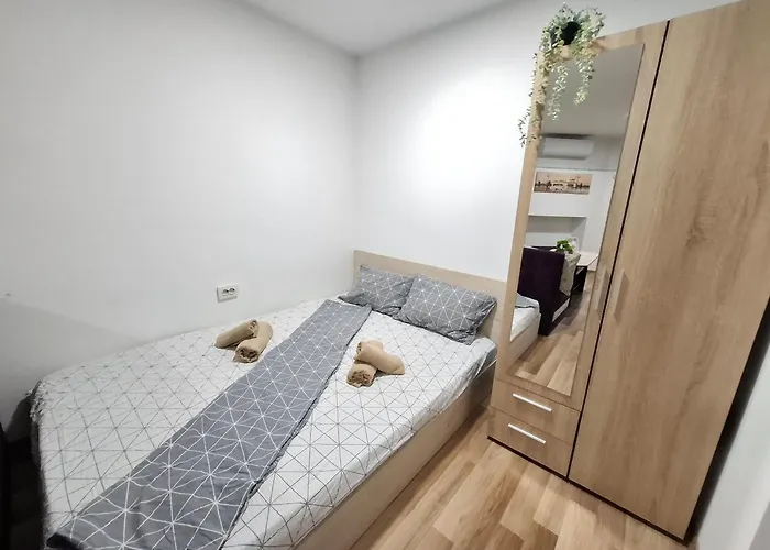 アパート Charm 3 ルセ