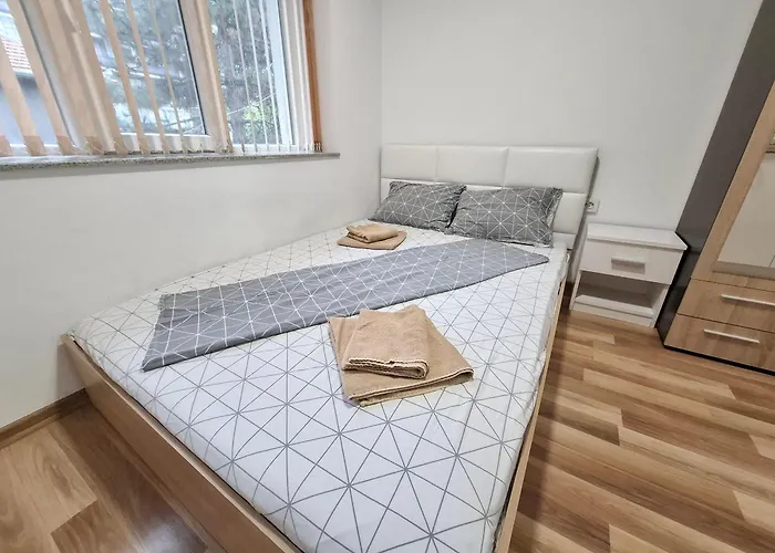 Charm 3 アパート ルセ